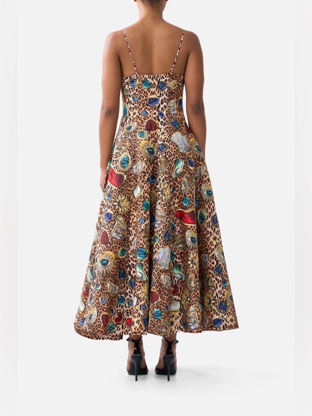 Camilla Corset Dress With Long Flared Skirt
Nazar Nirvana - Picture 3 of 8